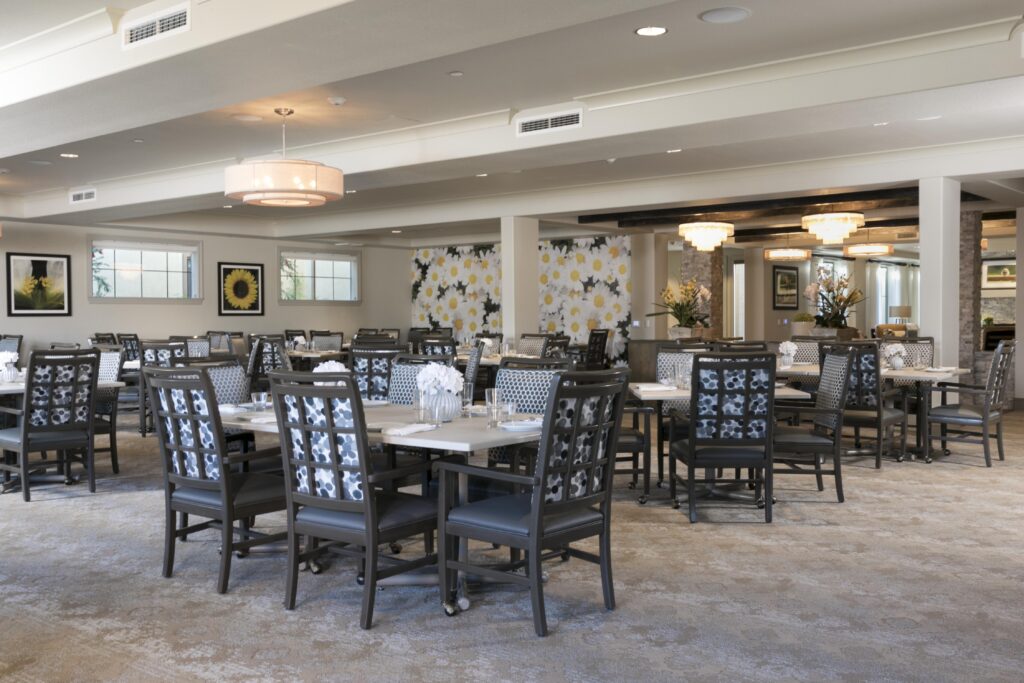 senior living with meals​