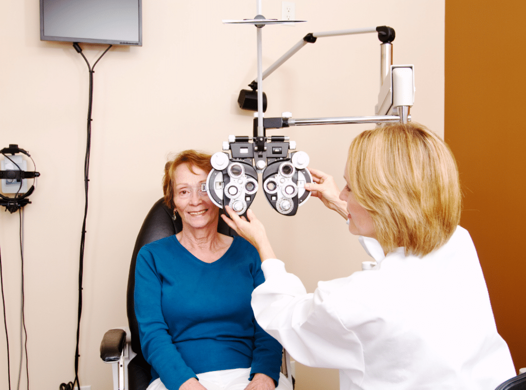 can eyesight improve with age​