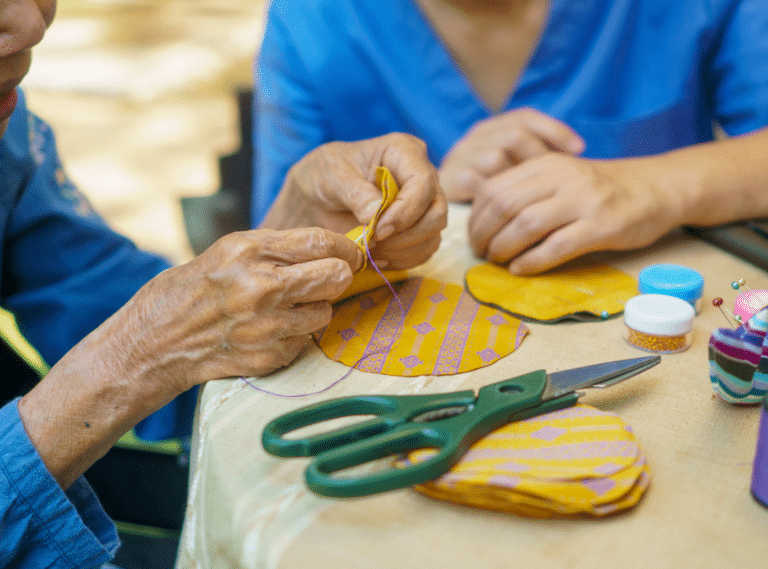 craft ideas for elderly