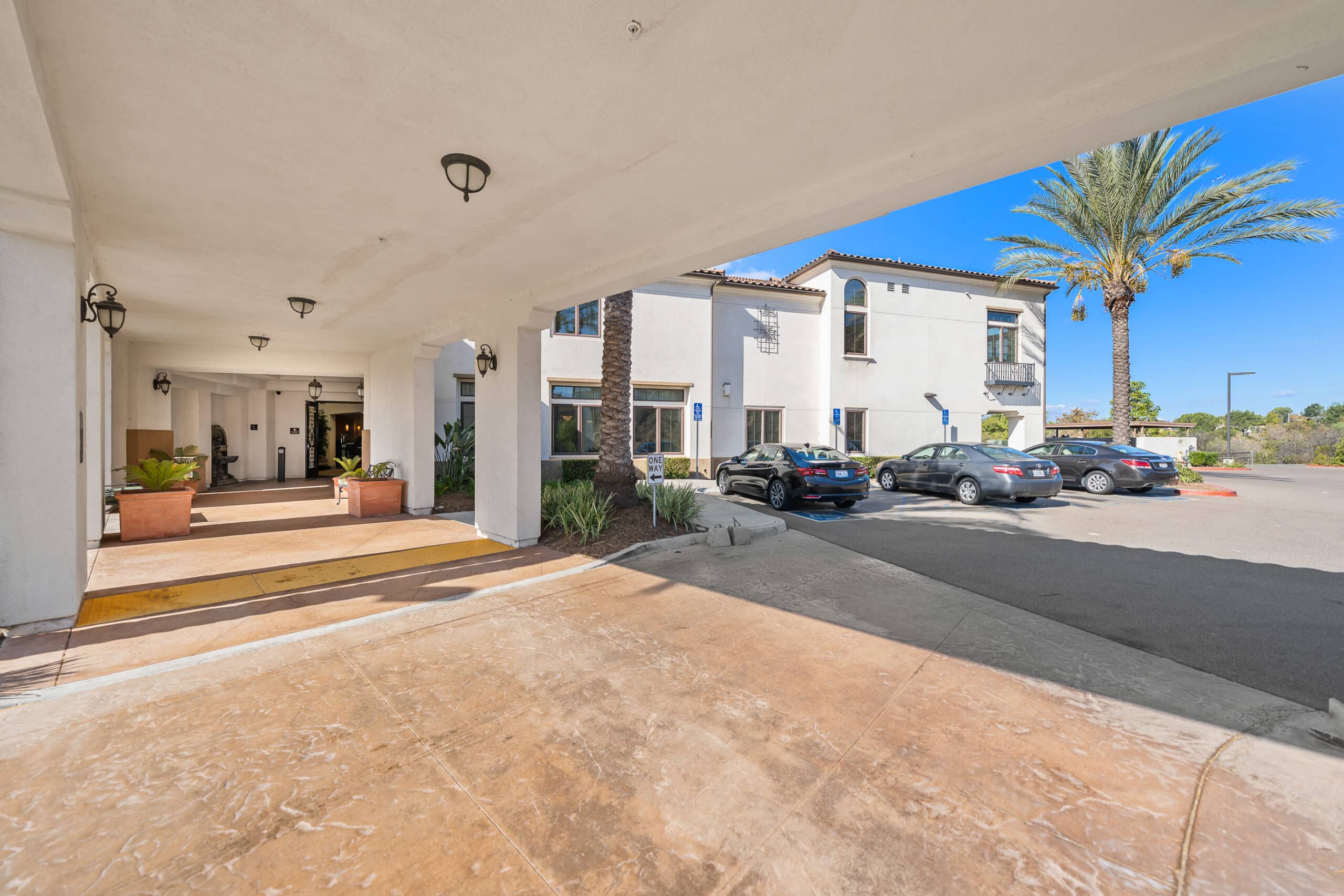 Westmont of SMR_Lobby_LA360VR-1