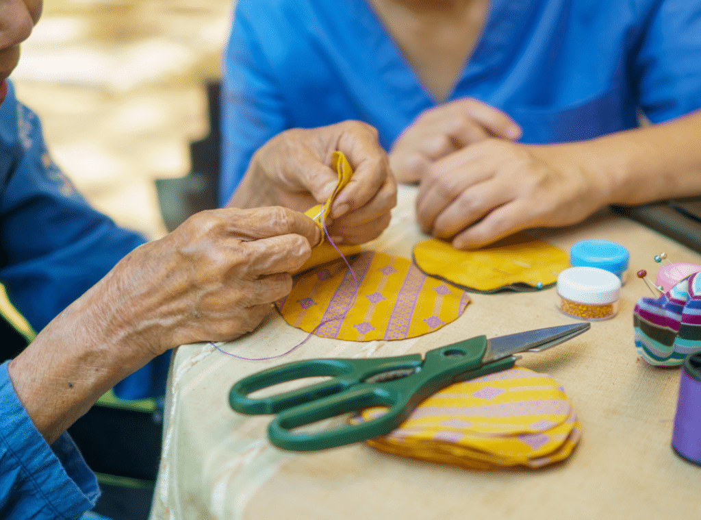 crafts for seniors