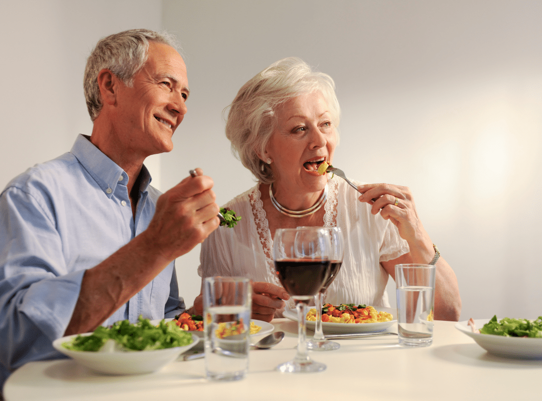 senior living with meals