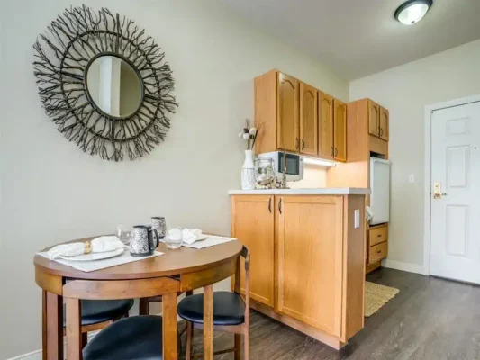 ca_fresno_westmontoffresno_p0789158_14_14_1_photogallery