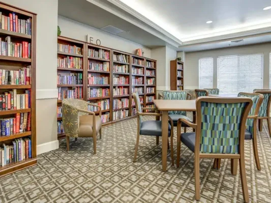 ca_fresno_westmontoffresno_p0789158_6_06_1_photogallery